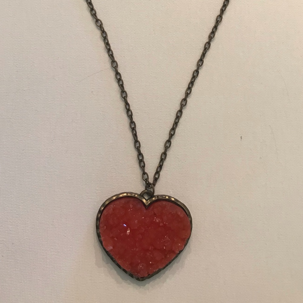 •Plastic Crystal Heart Necklace•